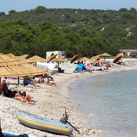 Apartments With A Parking Space Sali, Dugi Otok - 8181 Εξωτερικό φωτογραφία