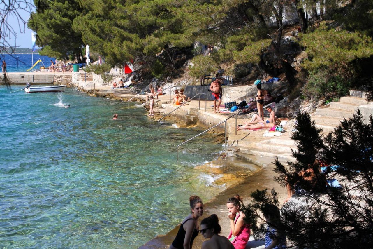 Apartments With A Parking Space Sali, Dugi Otok - 8181 Εξωτερικό φωτογραφία