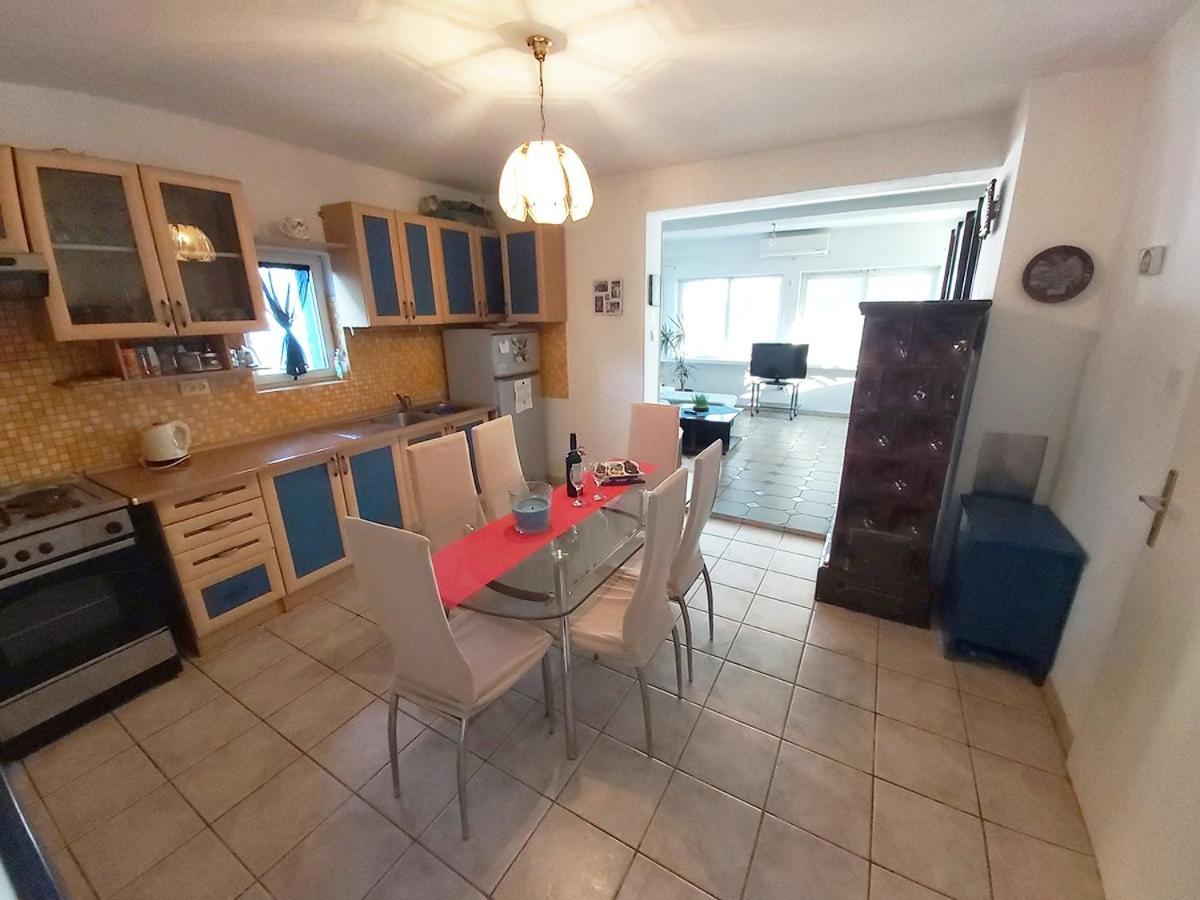 Apartments With A Parking Space Sali, Dugi Otok - 8181 Εξωτερικό φωτογραφία